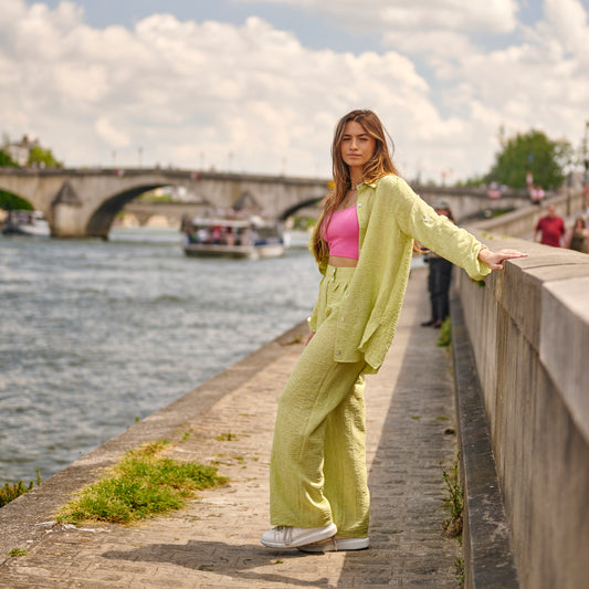 PANTALON EN LIN VERT